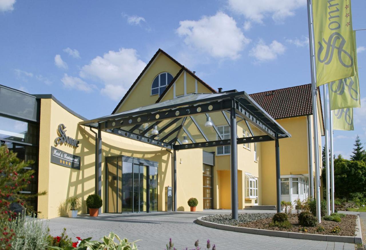 Hotel Sonne Garni Rudersberg ภายนอก รูปภาพ