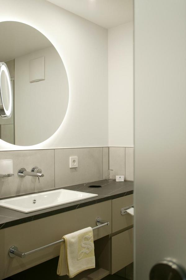 Hotel Sonne Garni Rudersberg ภายนอก รูปภาพ